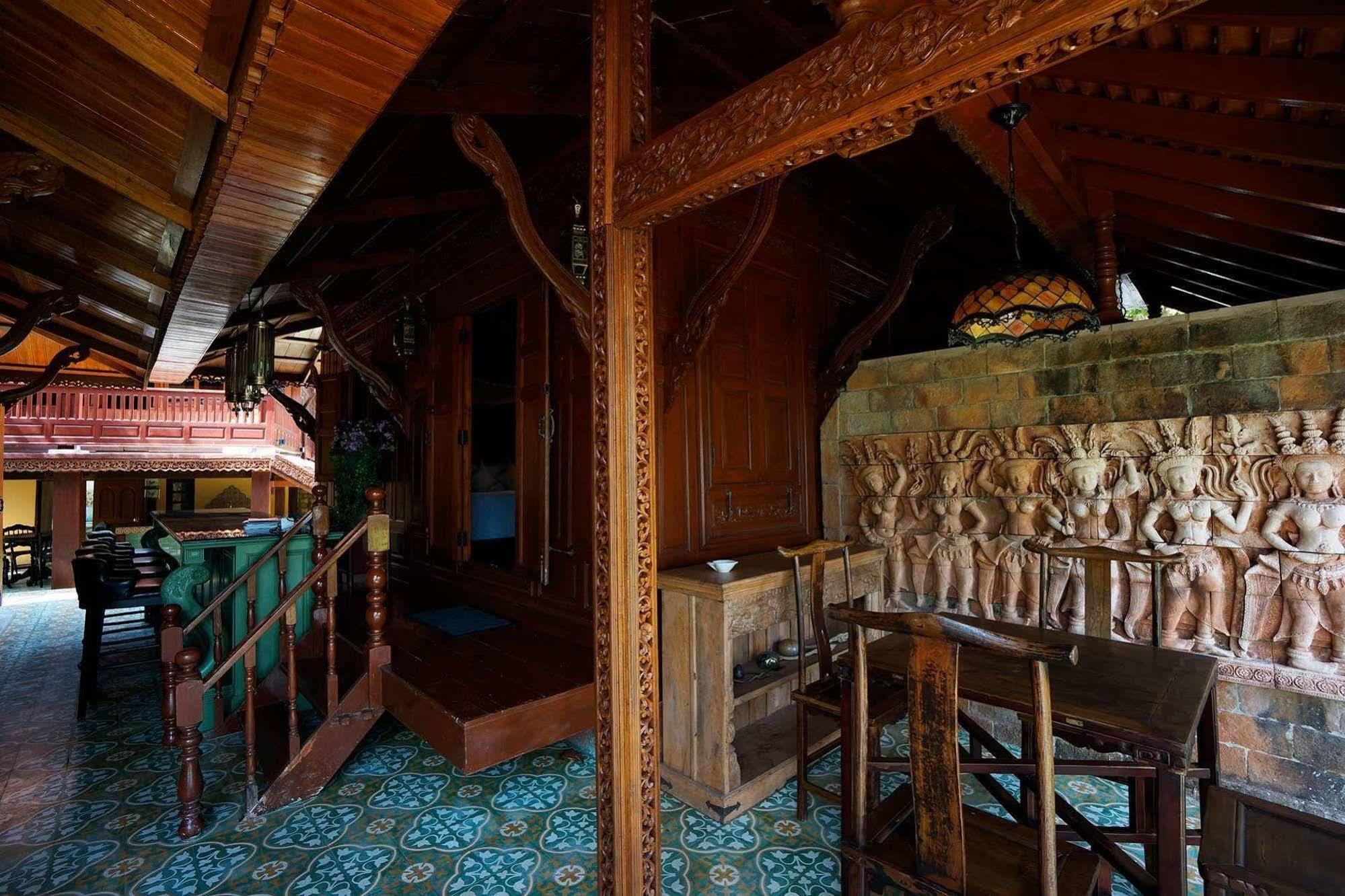 ホテル Baan Sang Pathum Rawai エクステリア 写真